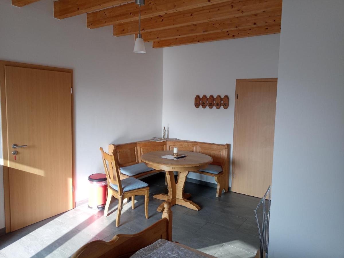 Apartamento Sonnenhof Weilmunster Exterior foto